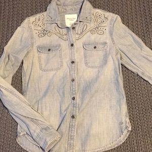 American Eagle shirt